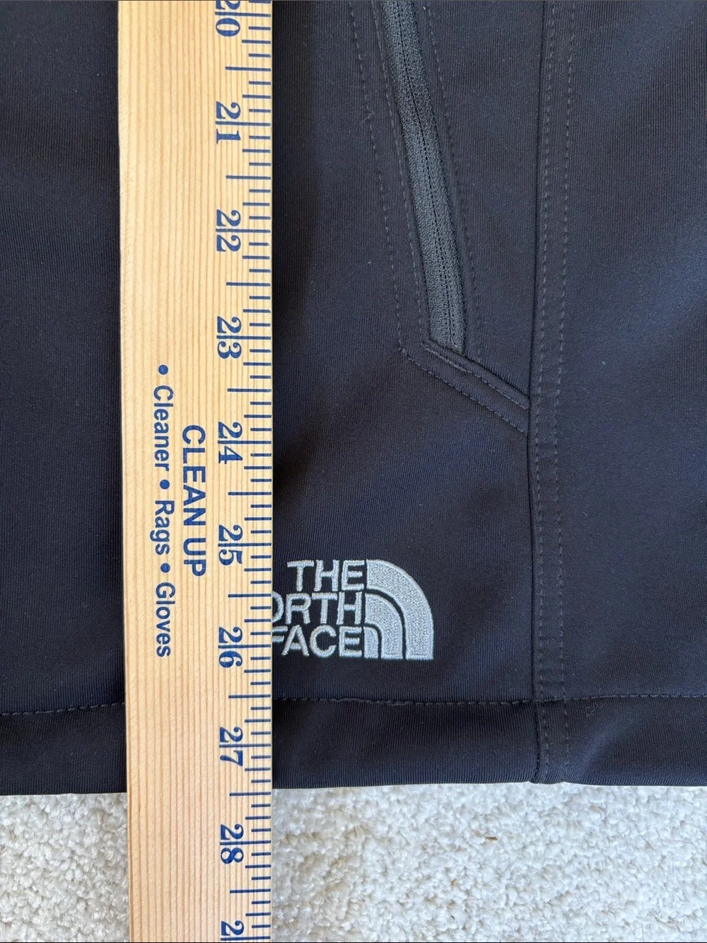 North Face Windwall Soft Shell Black Vest Outdoor Full Zip Men’s Size Large NEW